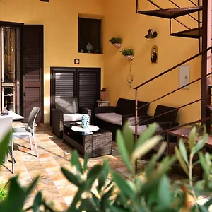  Apartamento L’elegante Dépendance Del Barone Francesco Sala